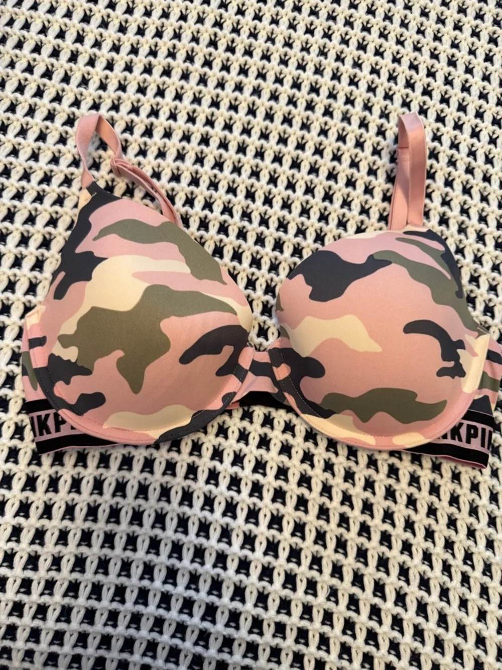 PINK Victoria's Secret Pink Camo Push-Up T-Shirt Bra Size 34 D